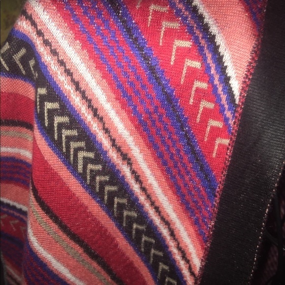 New Directions size small southwest print vest poncho fringe chevron - Picture 4 of 13
